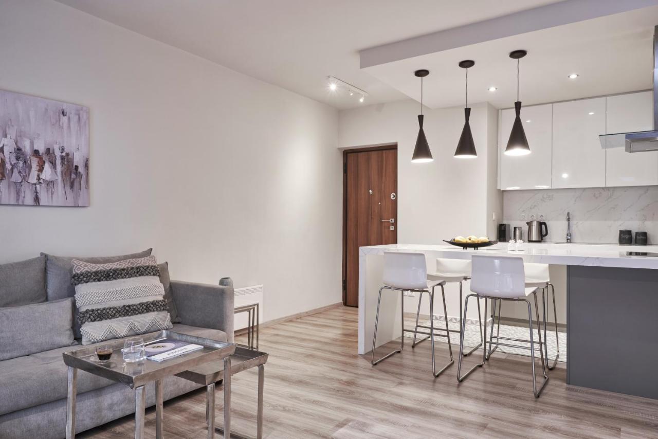 Charitos Iχ, Chic N Modern 2Bd Apt Athen Exterior foto